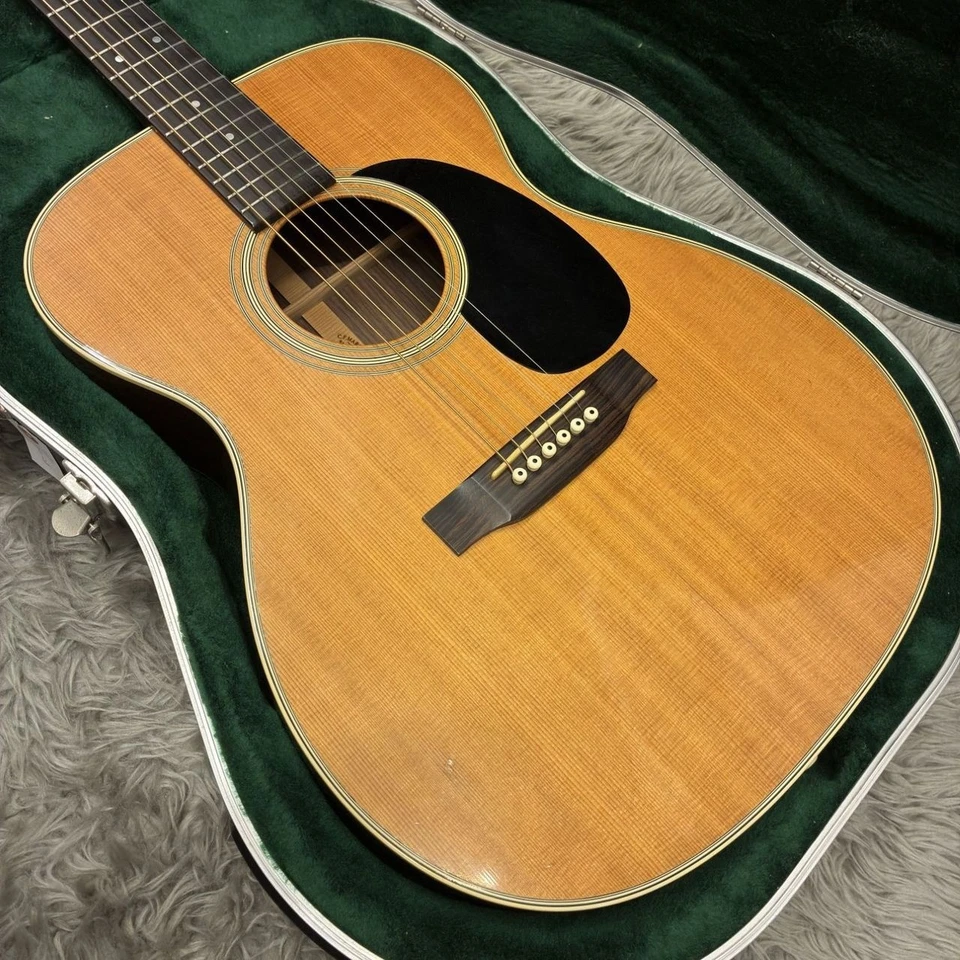 Martin 000-28 2006 Acoustic Guitar - image 2 of 4