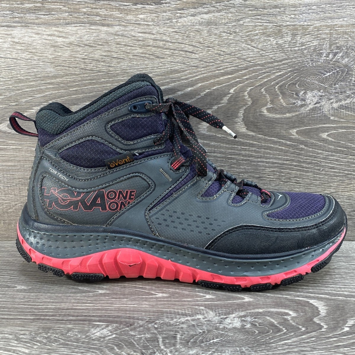 Hoka One One Tor Tech Mid Top Black Read Hiking Running Shoes