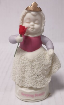 Dep.t 56 Snowbabies Disney Guest Collection Mini Sleeping Beauty #4020365