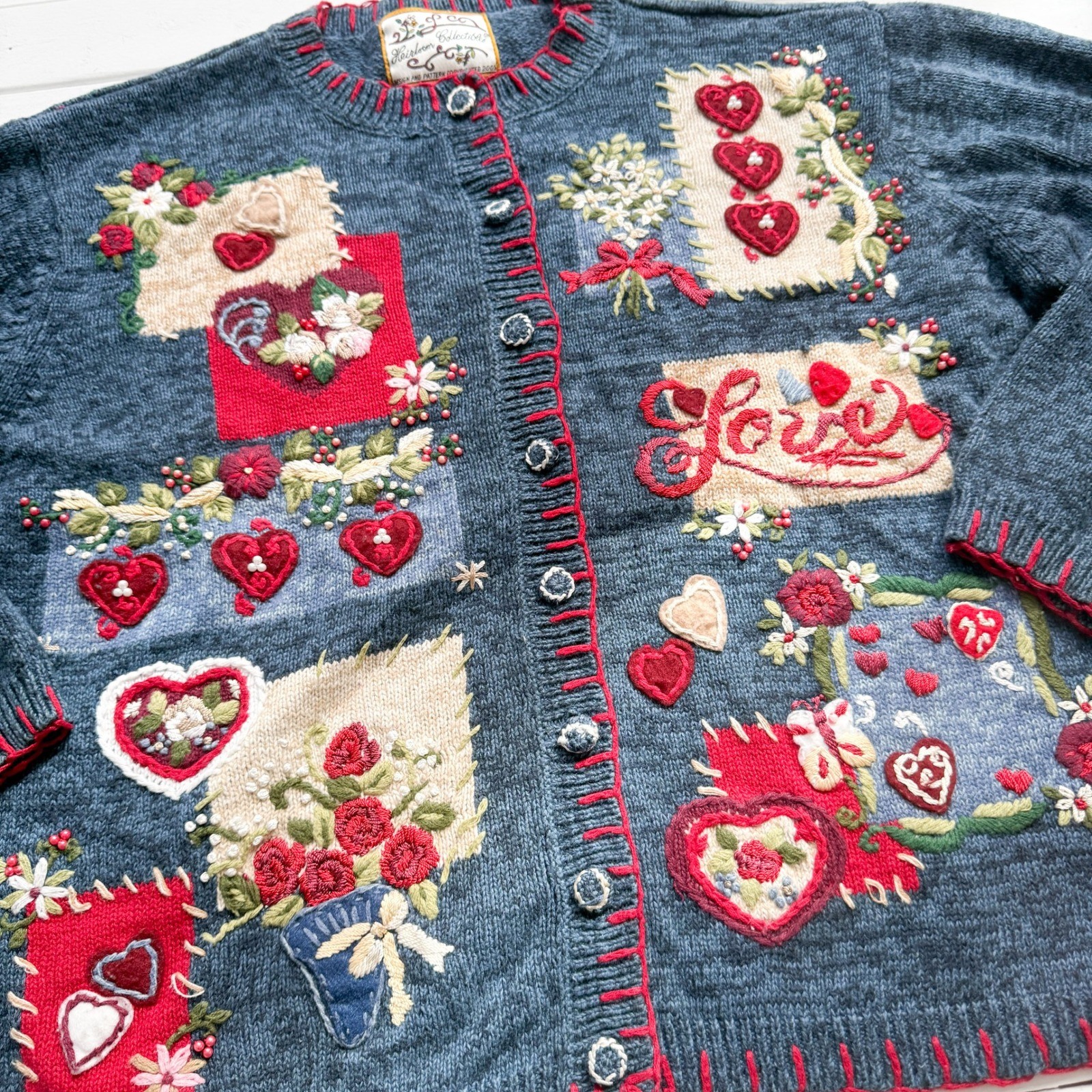 vtg Heirloom Collectibles Valentine's heart love cardigan sweater image 3