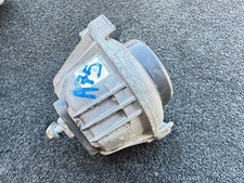BMW X1 2009-2011 DISEL ENGINE MOUNT BRACKET 13981112