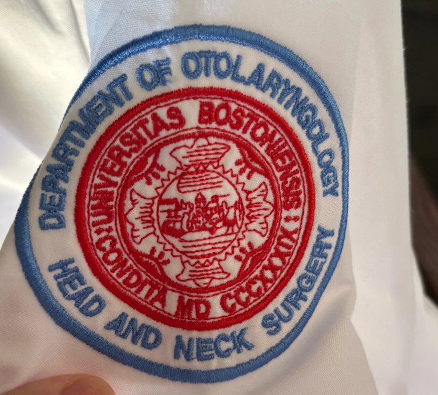 Nuevo Abrigo de Laboratorio de Otorrinolaringología Médica Boston Talla 12 Mujer Blanco Foto 3 de 4