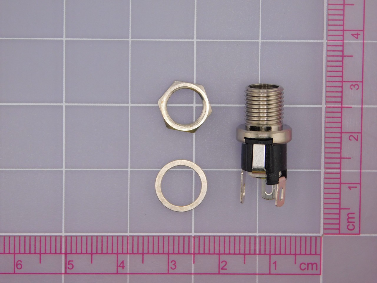 Lot of 42 SWITCHCRAFT L712A Power Jax X118697