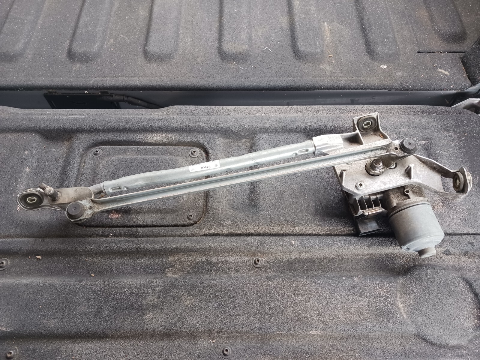 Audi R8 Genuine OEM Wiper Linkage, Motor & Bracket, 427955024  427 955 024