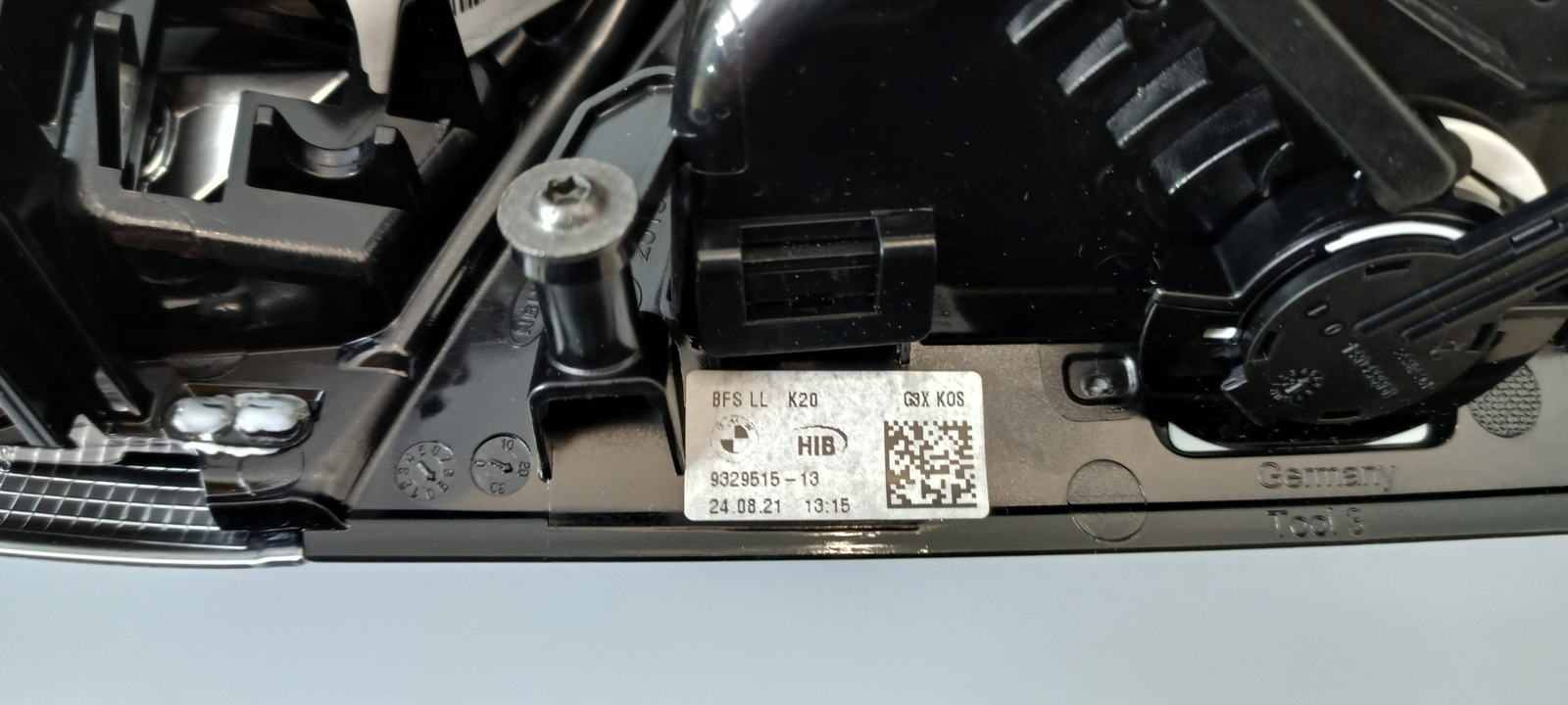 BMW OEM Dashboard decor trim silver oxide Perlglanz Chrome 9329515  