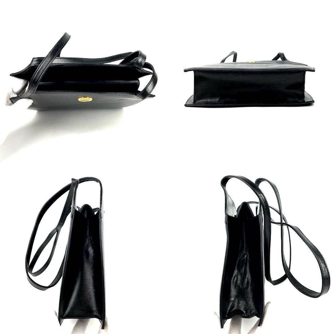 Balenciaga One Shoulder Bag, BB, Gold Hardware, Leather Balenciaga One Shoulder Bag, BB, Gold Hardware, Leather