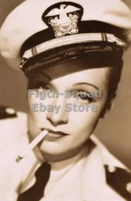 WW2 Picture Photo US woman in uniform with cigarette 6259