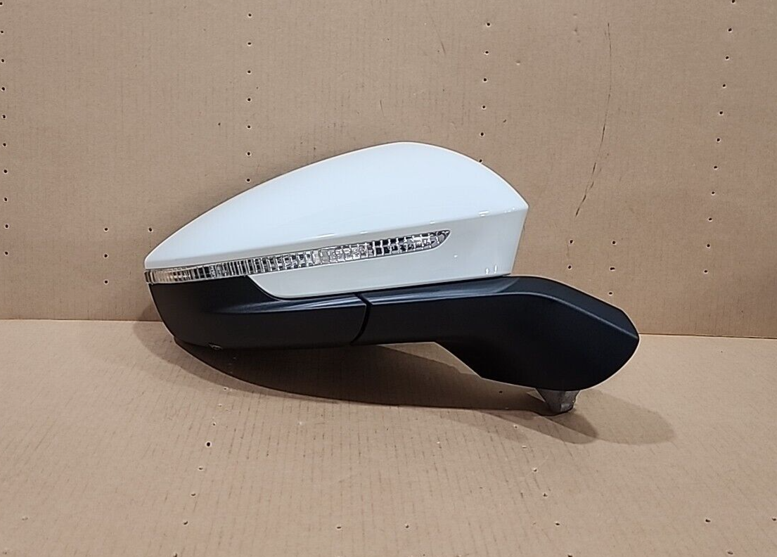 21-23 VOLKSWAGEN ID.4 OEM RH SIDE MIRROR HEATED W LANE ASSIST CAMERA 11K857502E