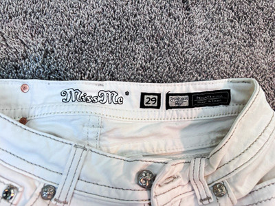 Miss Me Women s White Denim Bootcut Jeans Slim Fit Mid Rise 5-Pocket JP5082B15