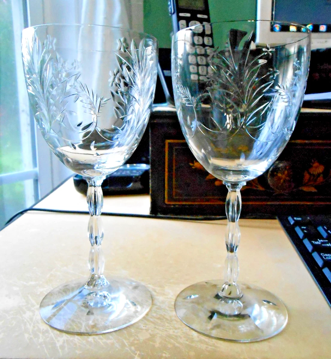 wine glasses with christmas tree inside Set of 2 Stemmed Christmas Tree Design Wine Glasses