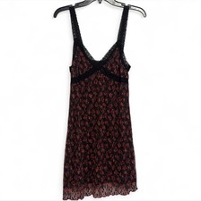 Urban Outfitters Women s Full Slip Floral Lace Trim Black/Red Size M