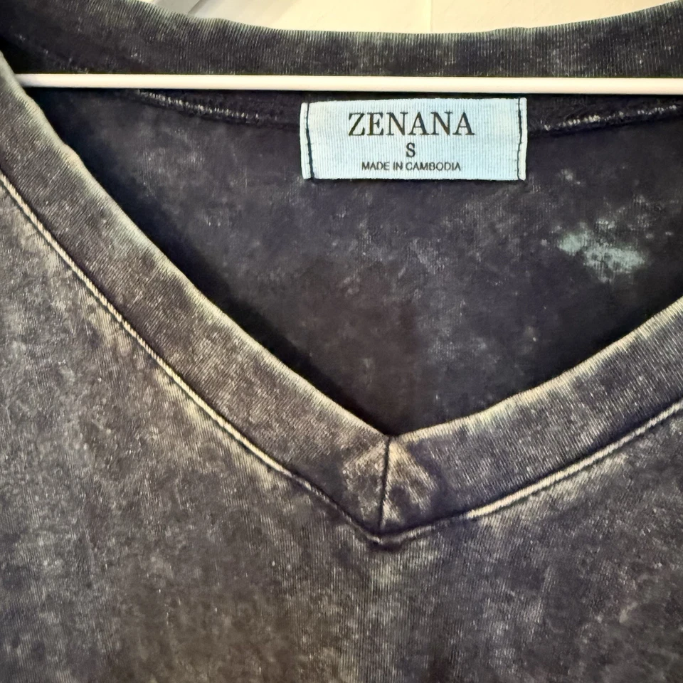 Sudadera túnica Zenana Outfitters para mujer lavado mineral cuello en V pequeña de gran tamaño Foto 4 de 4