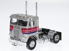 Freightliner COE 1976 silver LKW Truck diecast model car IXOTR084 IXO 1:43
