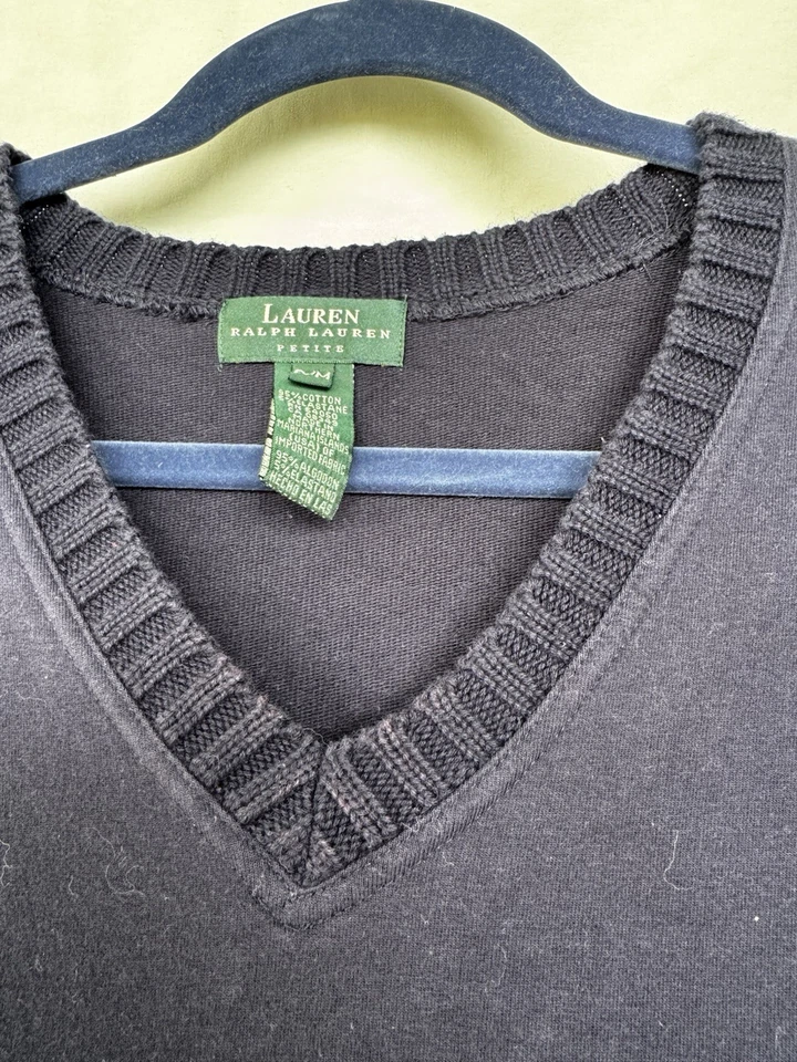 Lauren Ralph Lauren Petite Med V - Neck knit dress Made in USA Preppy Old Money - Image 4 of 4