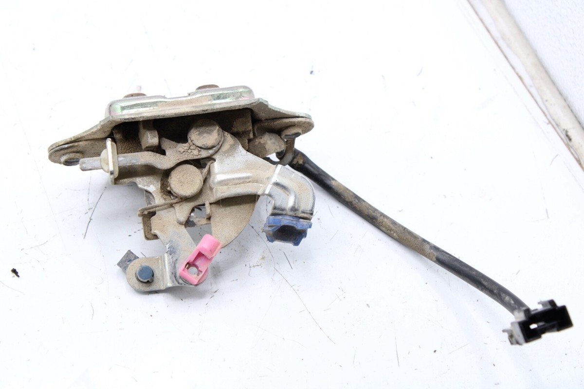 2000-2004 Nissan Xterra 90500-7Z400 Trunk Lock latch oem d18 | eBay
