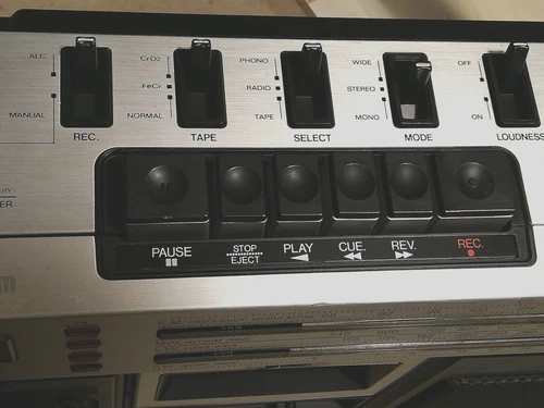 TECTRONIC 8913 - Boombox Anni 80 - Radio - MC -  da riparare o ricambi. - Foto 9 di 14