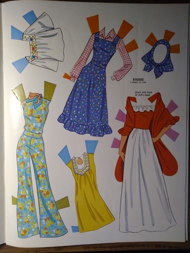 Barbie Fashion Originals No. 1989 Paper Doll 1976 - Picture 11 of 12