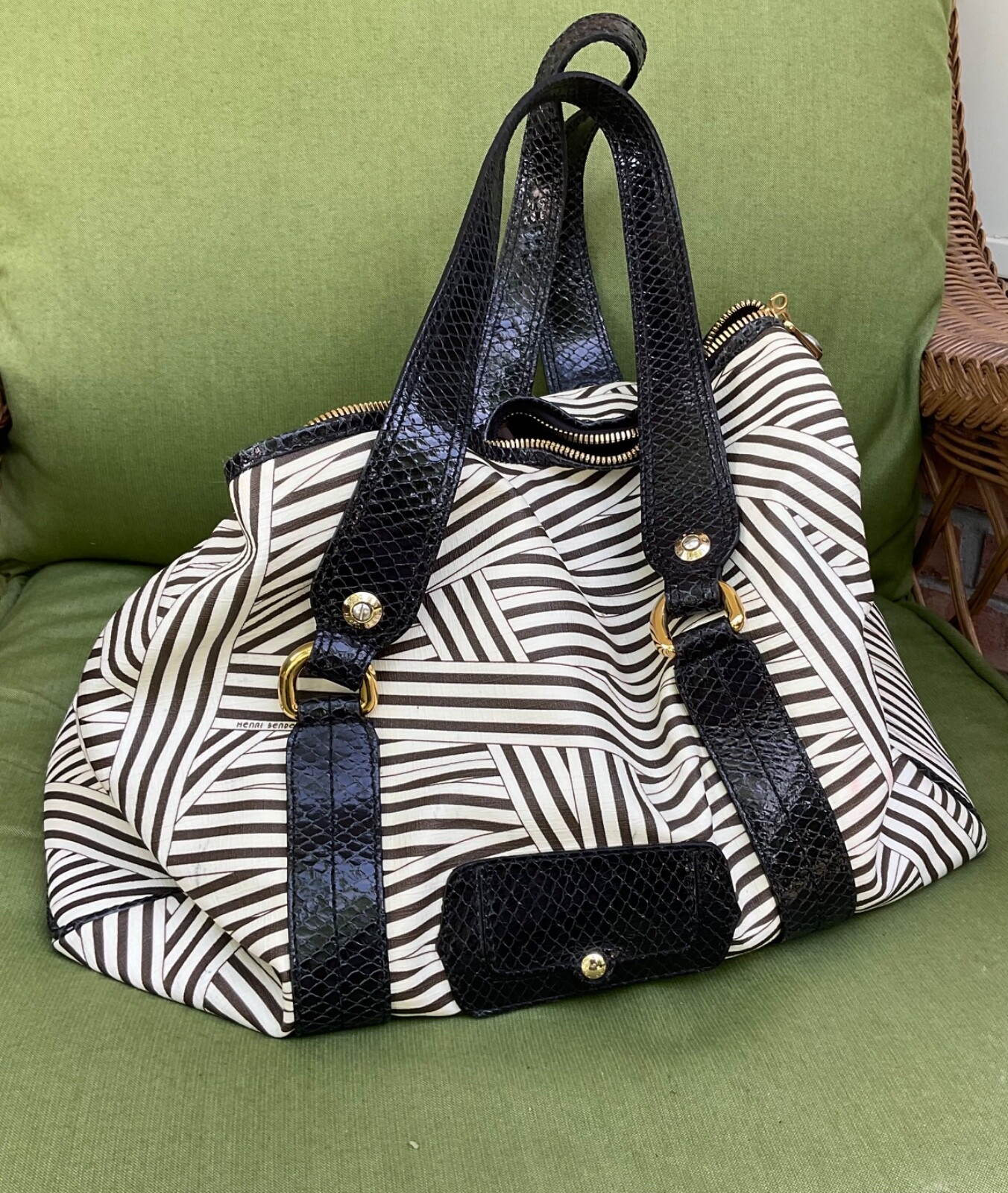 Henri Bendel DISTURBED купить в Америке 