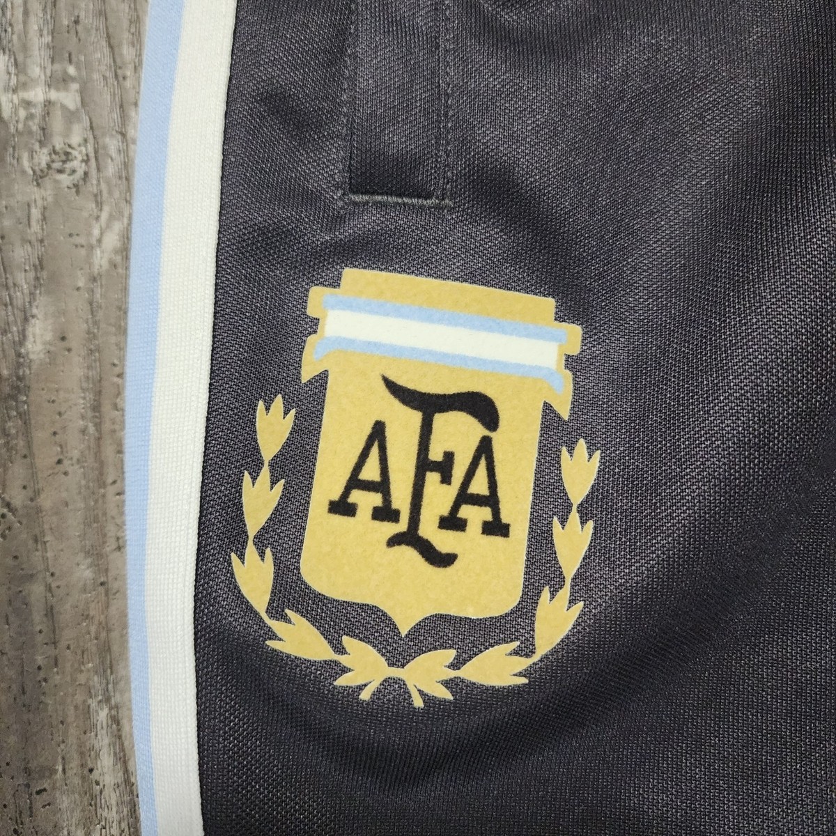 完売品★新品★Argentina Beckenbauer トラックパンツXL s-l1200.jpg