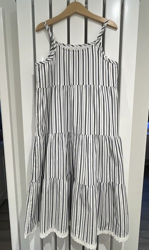 Girls Blue & White Dress Metallic Silver & Floral Embroidery Detail 6-7 Years - Foto 4 di 5