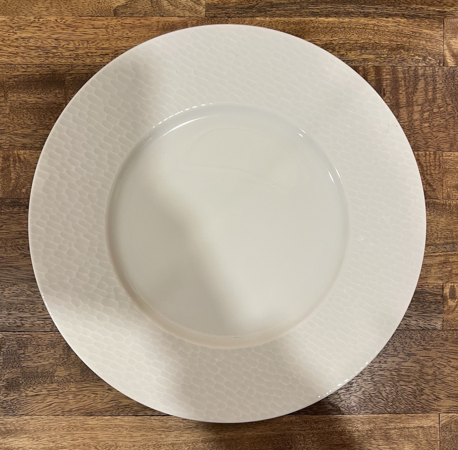 Apilco AQUA White Textured Honeycomb | 12-1/2