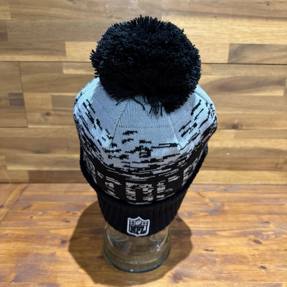 New Era Las Vegas Raiders Beanie Bobble Hat NFL American Football New - Image 4 of 4