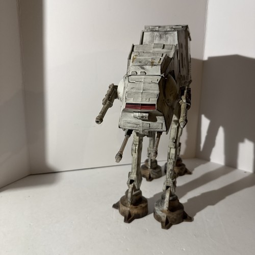 Custom Star Wars Endor AT-AT Walker - Saga Collection 2006 Extra Weathered - Picture 3 of 11