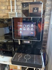 FRANKE A600 BEAN TO CUP COFFEE ESPRESSO MACHINE & MILK FRIDGE FOAM MASTER