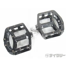 Wellgo MG-1 Flat Pedals - Black Magnesium - Used