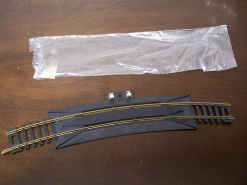 Vintage Lot Atlas HO Track 39 piece 23 CURVED & 12 STRAIGHT 1 POWER TRACK 3 MISC - Picture 6 of 7