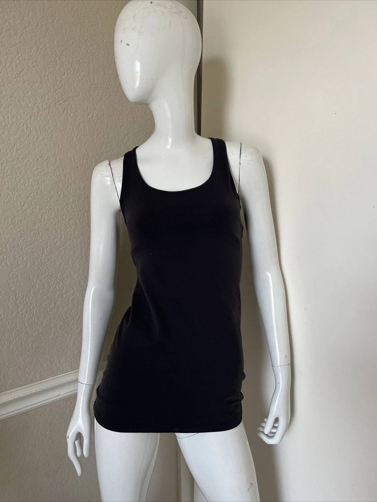beyond-yoga scoop neck racerback inner shelf bra tank-top