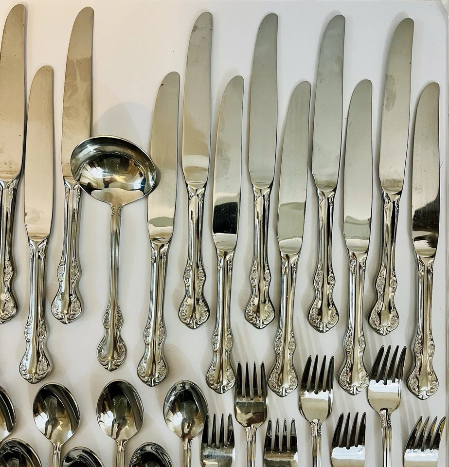 Juego de 88 cucharas, tenedores, cuchillos de cena y más de acero inoxidable Wallace Silver CAMDEN Foto 4 de 4