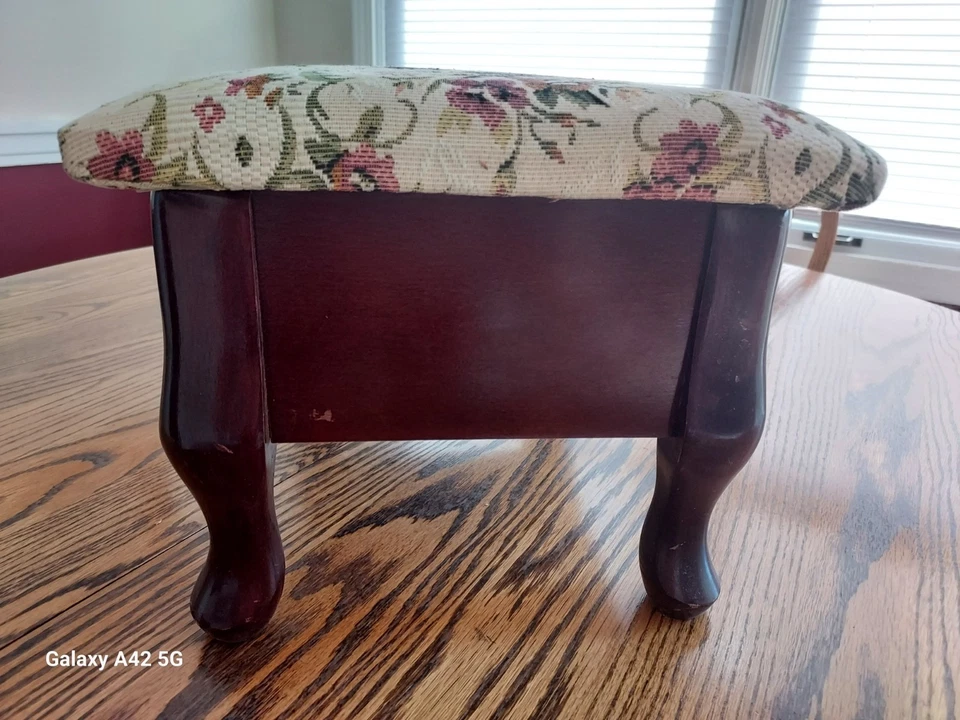Stool with tapestry lid - gently used for decor only  - FREE SHIPPING!!! - Image 4 of 4