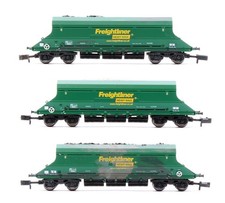 DAPOL 'N' GAUGE RAKE OF 3 HIA FREIGHTLINER HEAVY HAUL HOPPER WAGONS *WEATHERED*