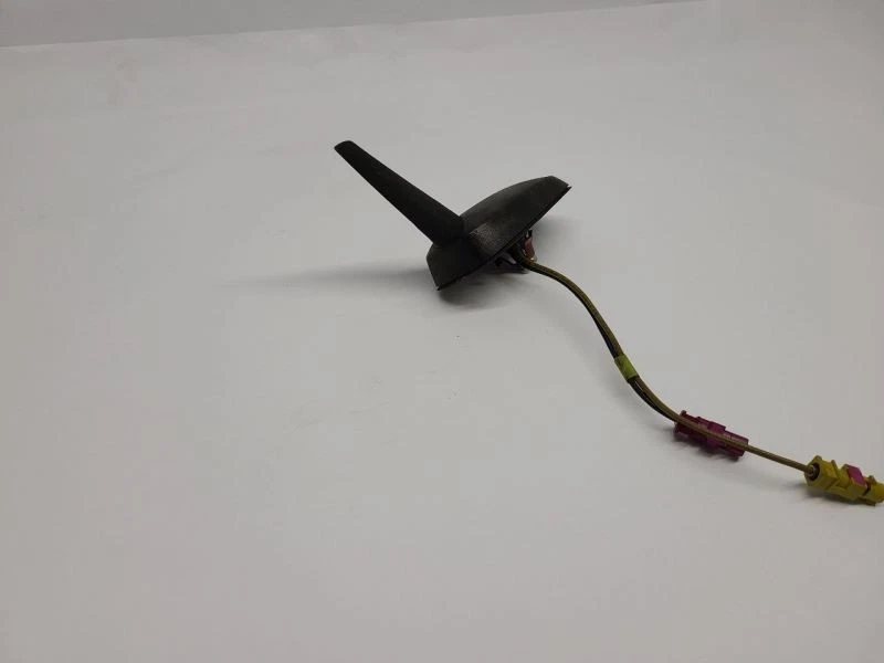 Chevrolet Impala 2006-2016 antena montada en el techo Foto 3 de 4