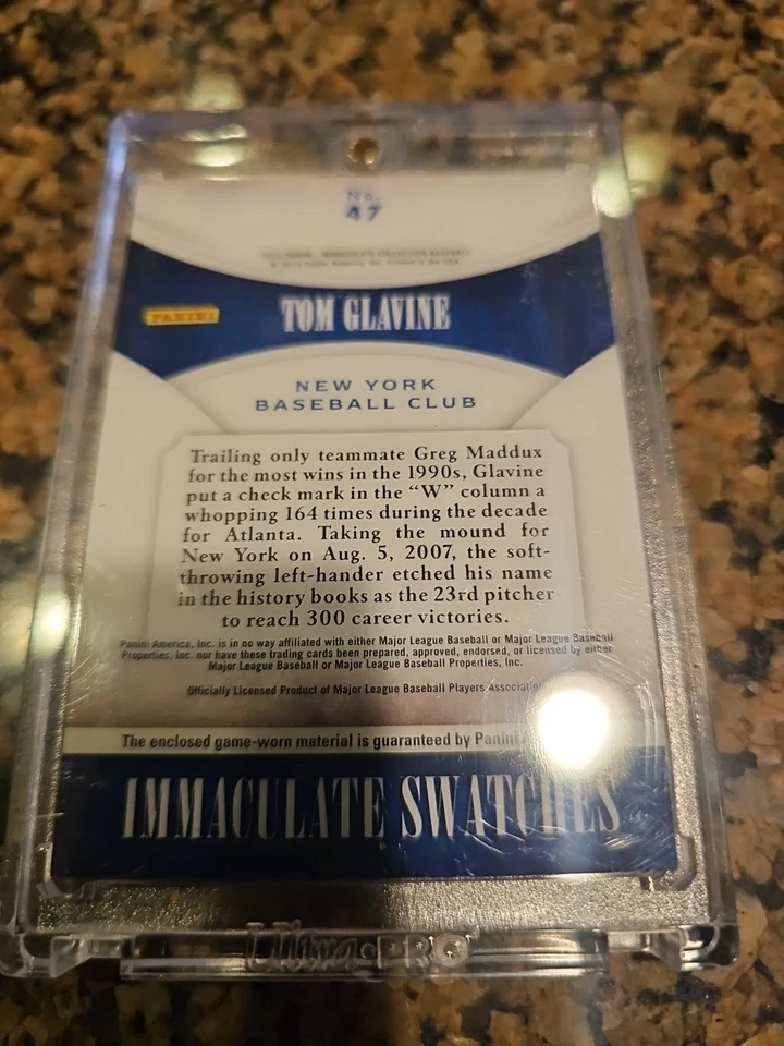 2014 Panini Immaculate Collection  Immaculate Swatches Tom Glavine 10/10 Button - Image 2 of 2