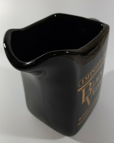 Imported Black Velvet Blended Canadian Whiskey Pitcher ~ Excellent Condition! - Picture 2 of 6