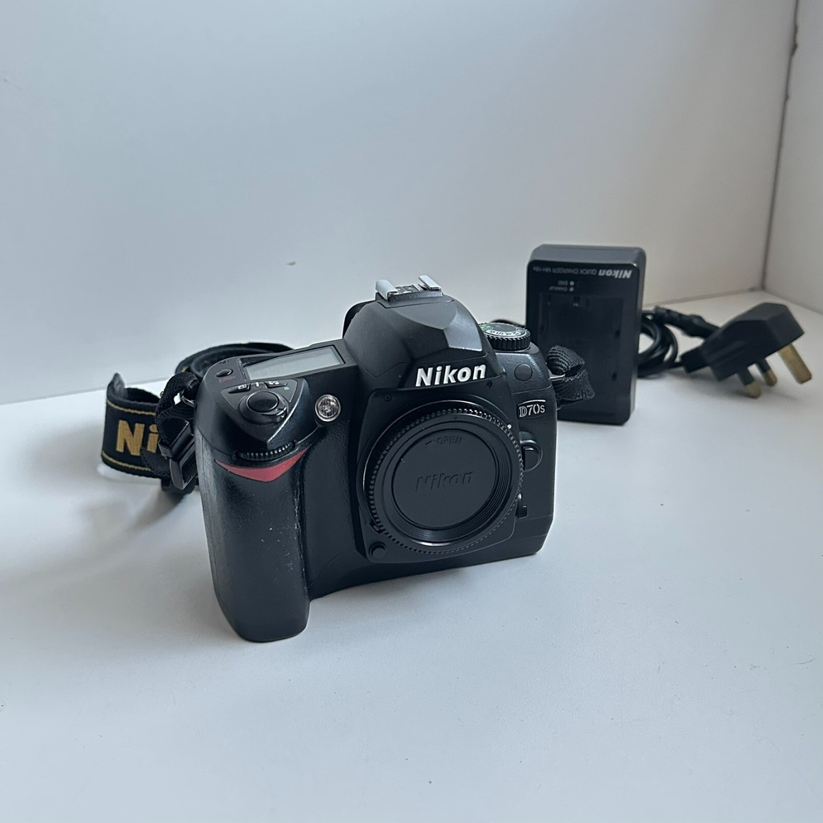 Dslr Camera Buy And Sell Camera Equipment Digital Slr Used Photo