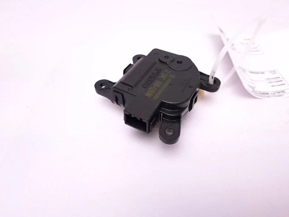 AC HEATER VENT FLAP BLEND DOOR ACTUATOR MOTOR FOR KIA RIO 2012 - 2017 - Image 2 of 4