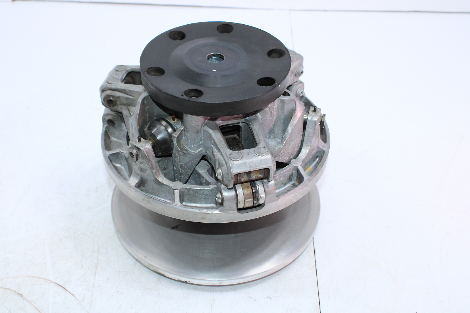 2018 SKIDOO MXZ X 600 PRIMARY DRIVE SHEAVE CLUTCH 417224341 417224332