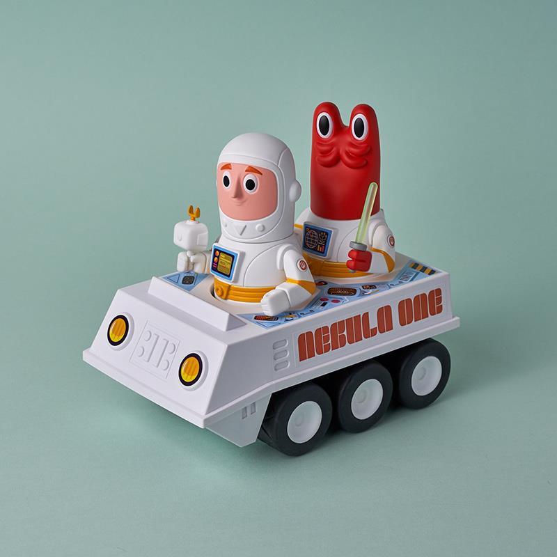 JOY RIDER NEBULA VINYL TOY FIGURE BY CHRIS LEE X MATT KAUFENBERG