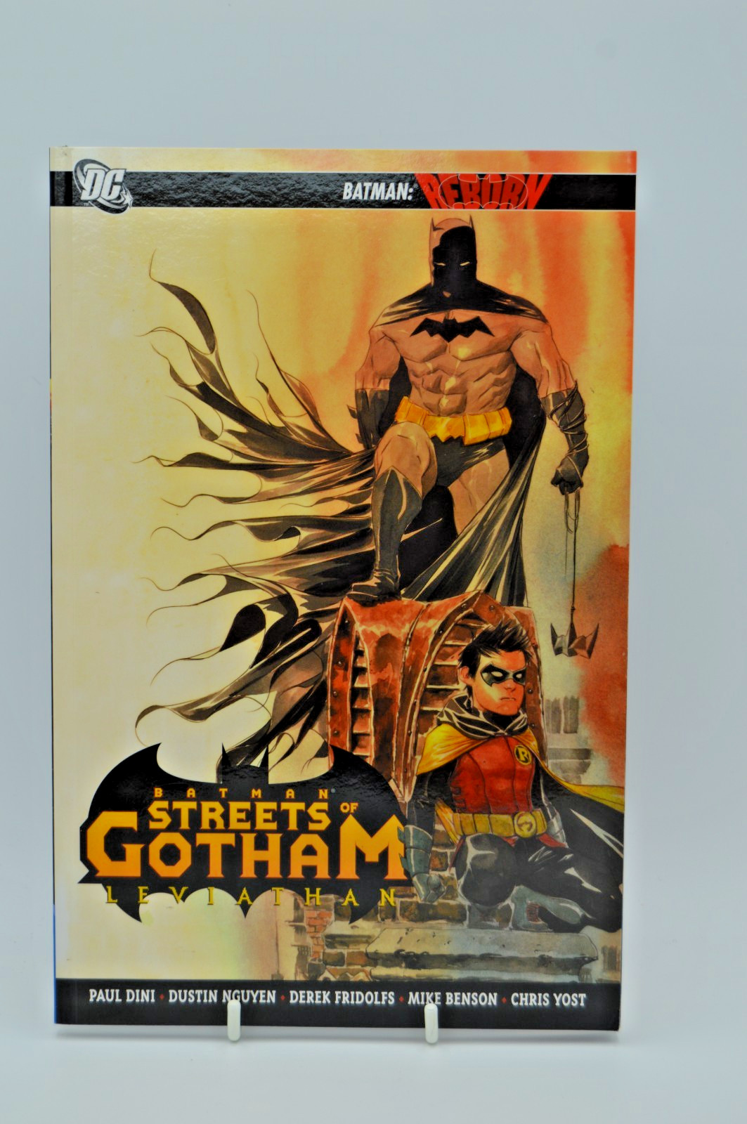 DC: Batman Reborn: Batman Streets of Gotham Leviathan - TPB (#R1) 1st Printing