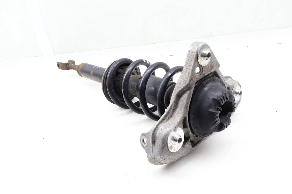 AUDI A4 QUATTRO 2005-2008 - Montaje de resorte/puntal delantero 8E0413031DA Foto 3 de 4