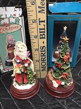 Christmas Decor Resin Figurines Decorations Santa And Tree 4 Wood Base