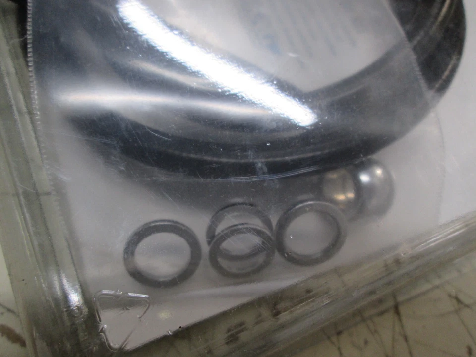 KIT LÍNEA FRENO DRAG SPECIALTIES / HARLEY HD FAT BOY LO 2011 / +6 PULGADAS NEGRO Foto 2 de 3