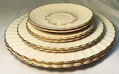 Syracuse Baroque Two (2) each Dinner, Salad, Bread & Butter and Saucer 8 Pieces