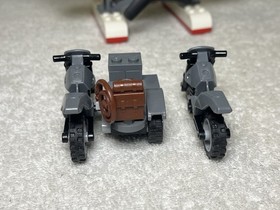 LEGO Indiana Jones 7623 Temple Escape 7620 Motorcycle Chase Minifigures + Plane