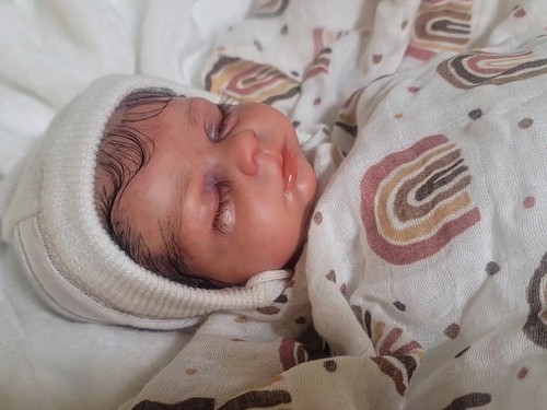 SELTENE SOLE Reborn Baby Puppe Isabella, Nikki Johnston von LUNARLULLABABIES Biracial - Bild 19 von 24