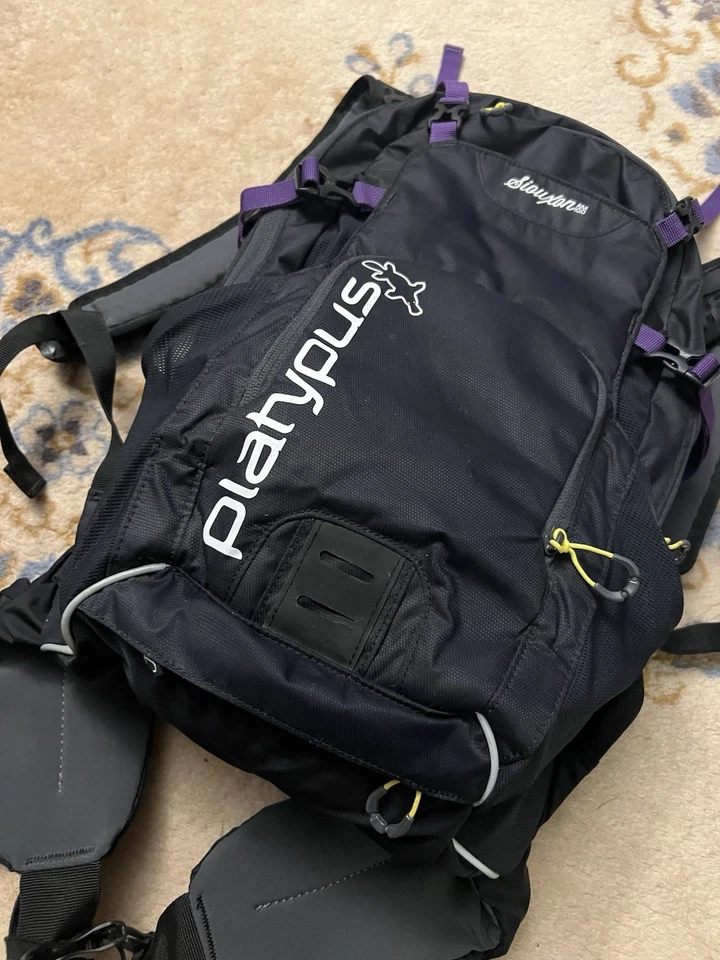 Mochila de hidratación para mujer Platypus Siouxon 10,0 AM flotador aire negra senderismo Foto 2 de 4