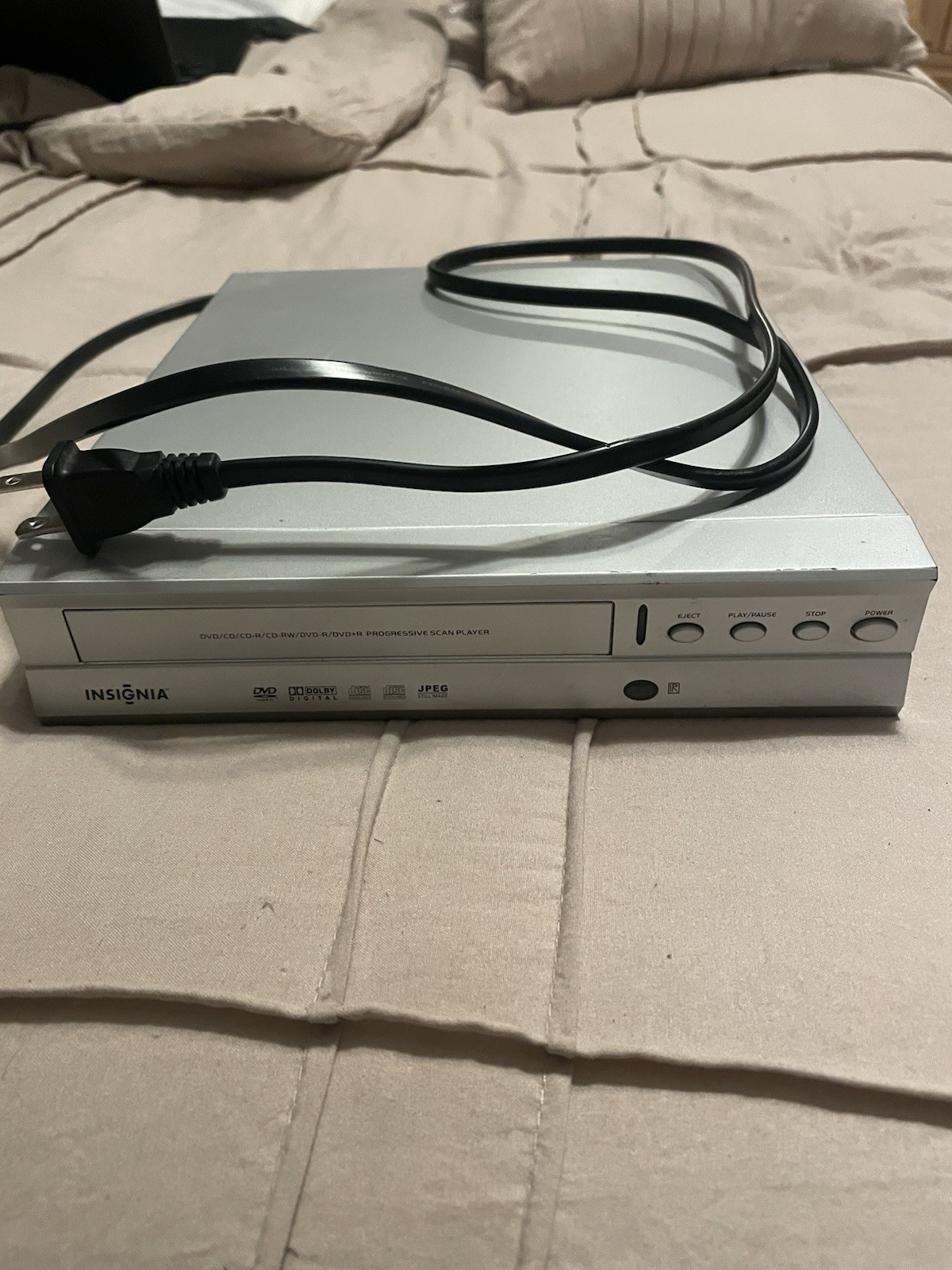 Insignia DVD Player Silver Model NS-DVD1-A Tested Working No